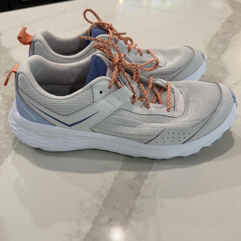 Columbia Vertisol Trail Hiking Shoes Womens 11 Silver Grey Apricot Fizz Gorpcore - Picture 3 of 8